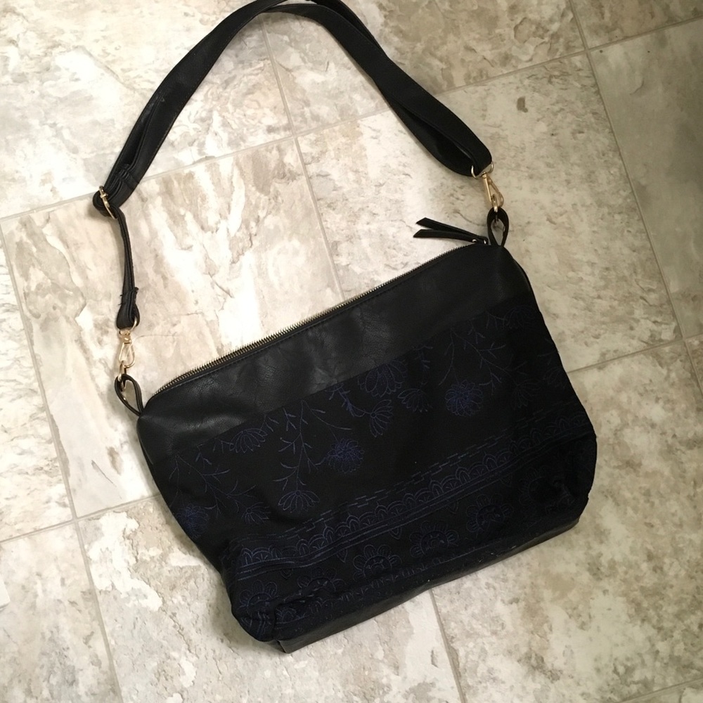 Under One Sky 3 In 1 Bag - image 5